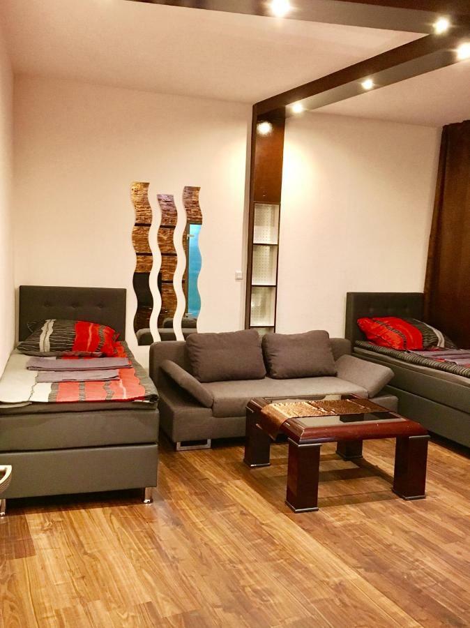 Studio Appartement Zentrum City Hauptbahnhof ニュルンベルク エクステリア 写真
